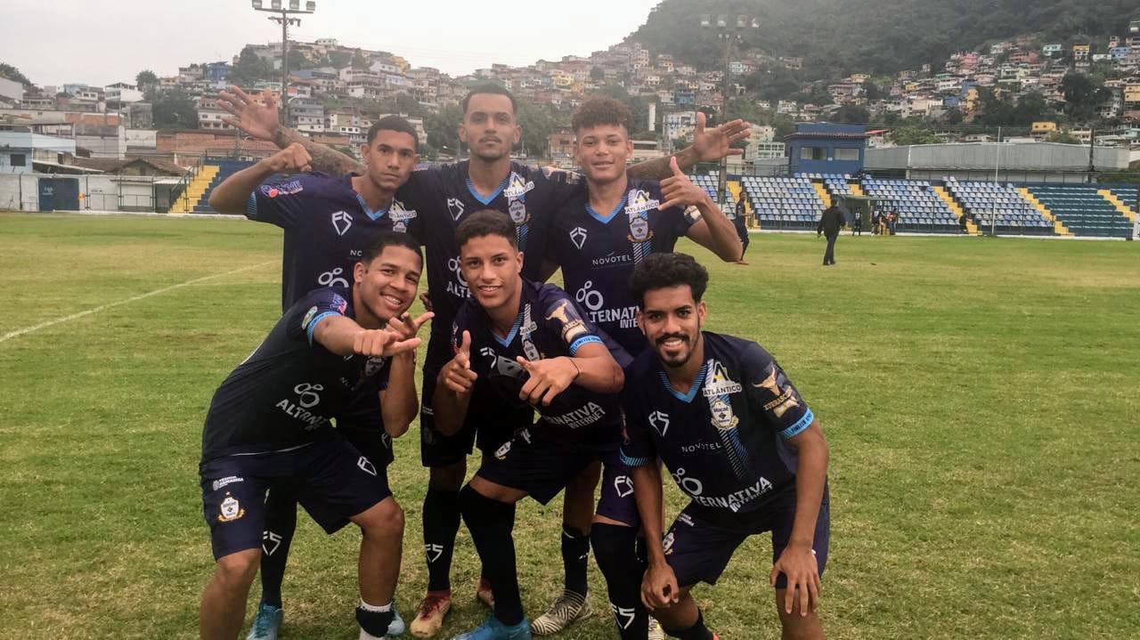 A equipe do Macaé Esporte chegou aos quatro pontos na Taça Santos Dumont