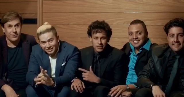 Neymar fez uma participação especial no filme Os Parças de 2017,