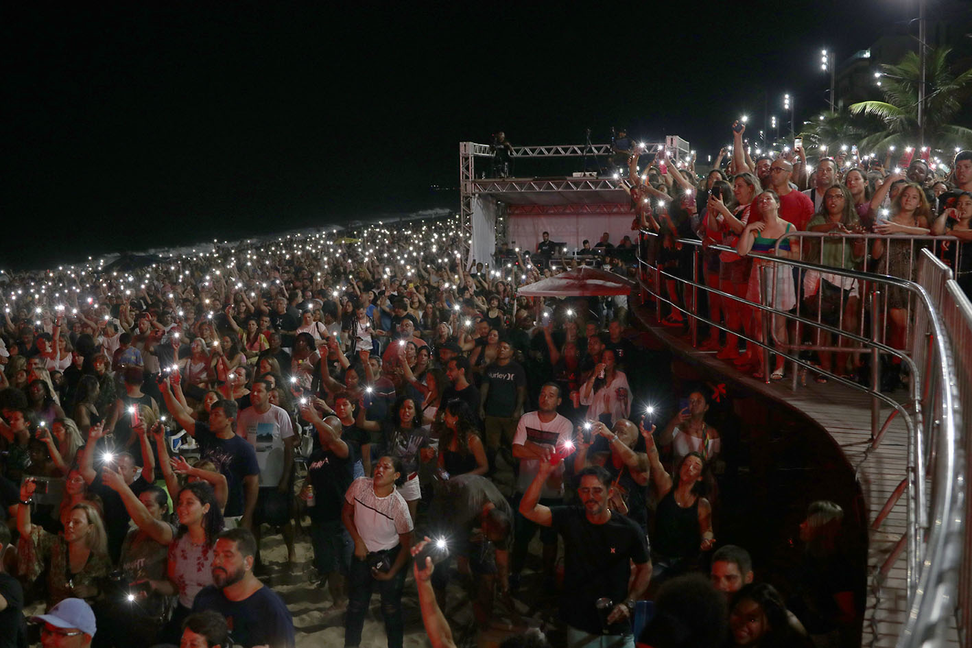 Barão Vermelho fez um show histórico no palco do Lagoa Rock