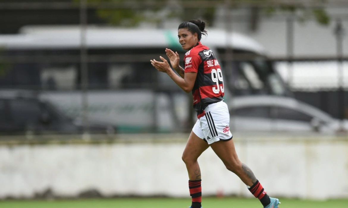 No clássico paulista, São Paulo derrota o Palmeiras no Allianz Parque