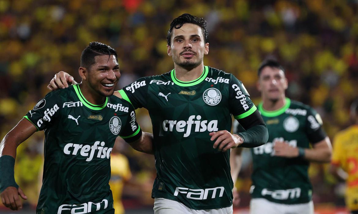 Palmeiras derrotou o Barcelona de Guayaquil (Equador) por 2 a 0