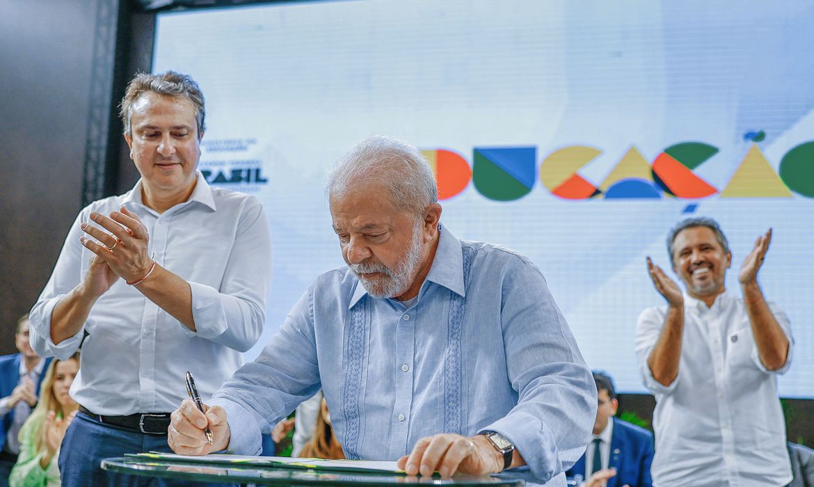 Presidente defendeu amplo diálogo com parlamentares de todos partidos