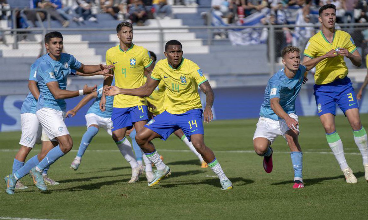 Seleção masculina cai por 3 a 2 em jogo muito movimentado na Argentina