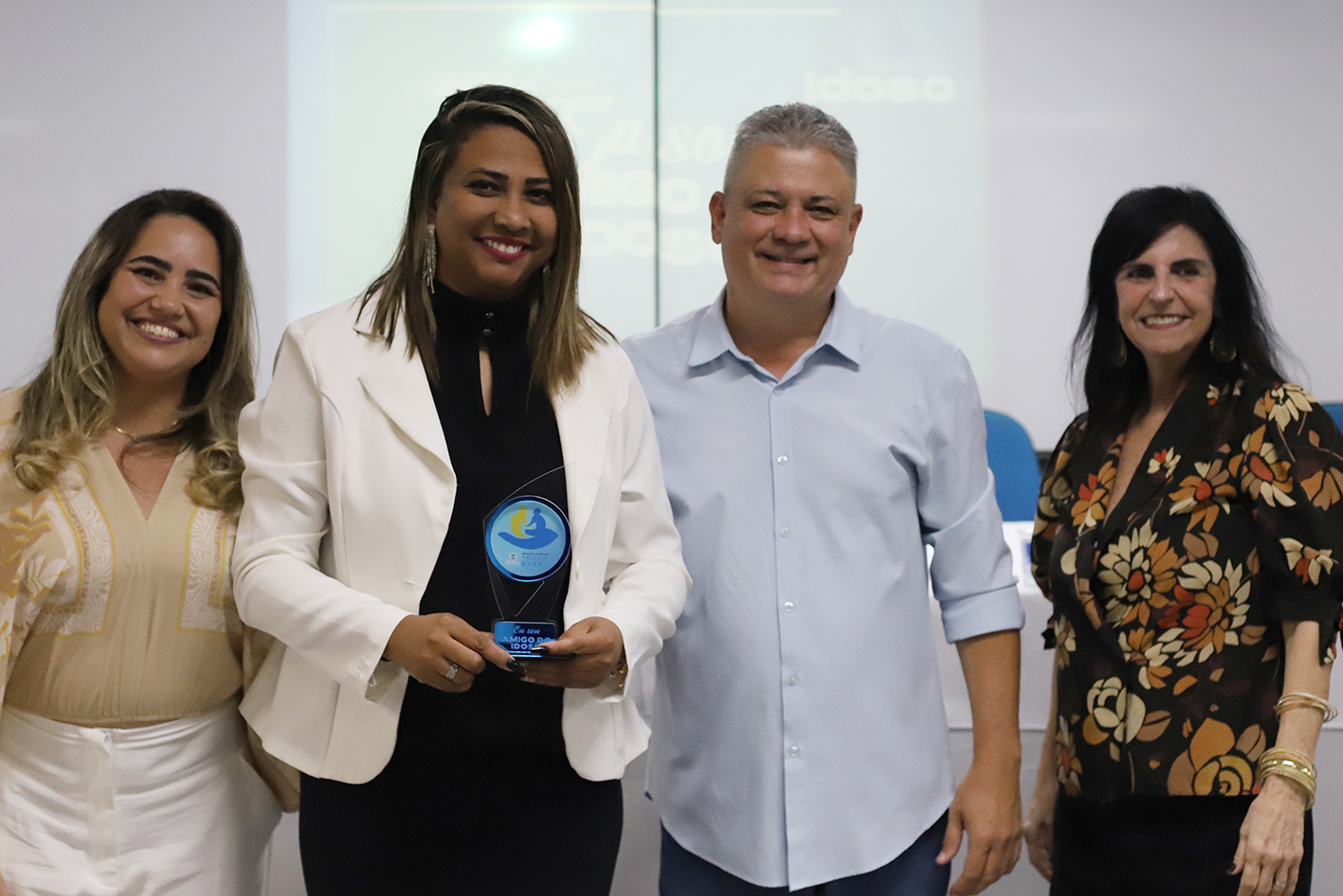 A Semana do Idoso é organizada pela Coordenadoria do Programa Cidade da Melhor Idade e integra diversos setores do governo municipal.