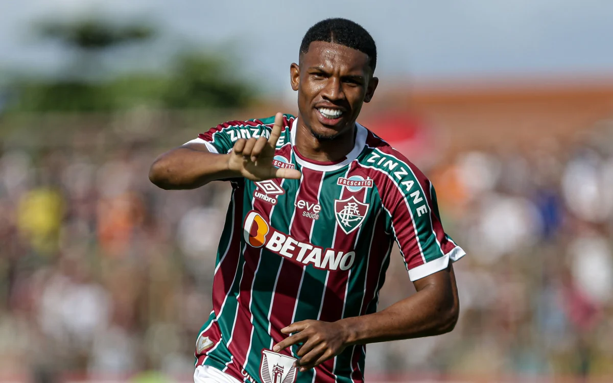 Ainda com time alternativo, Tricolor fez 2 a 1 na Lusa com gols de Lelê e Isaac