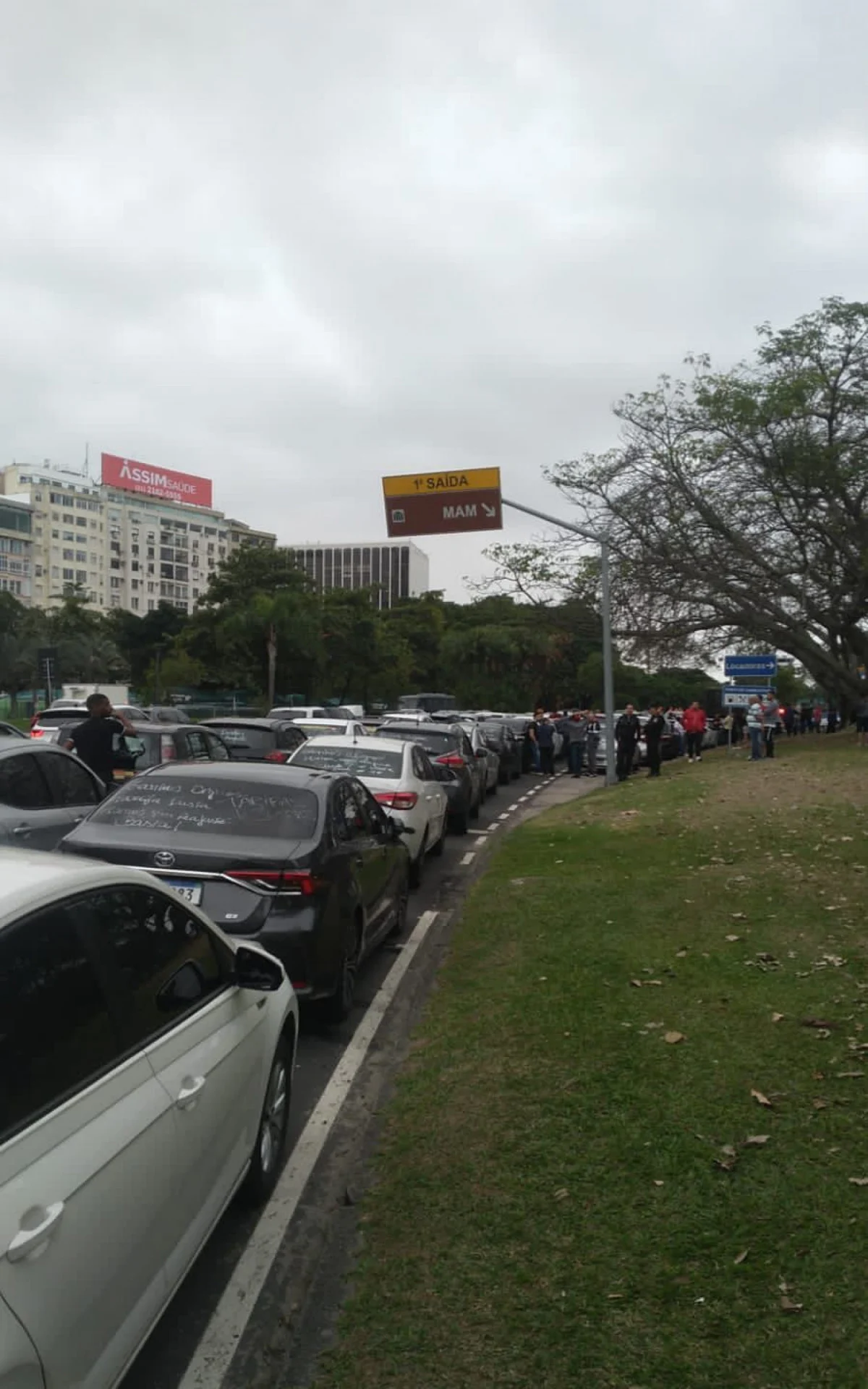 Concentração da carreata aconteceu no Aterro do Flamengo