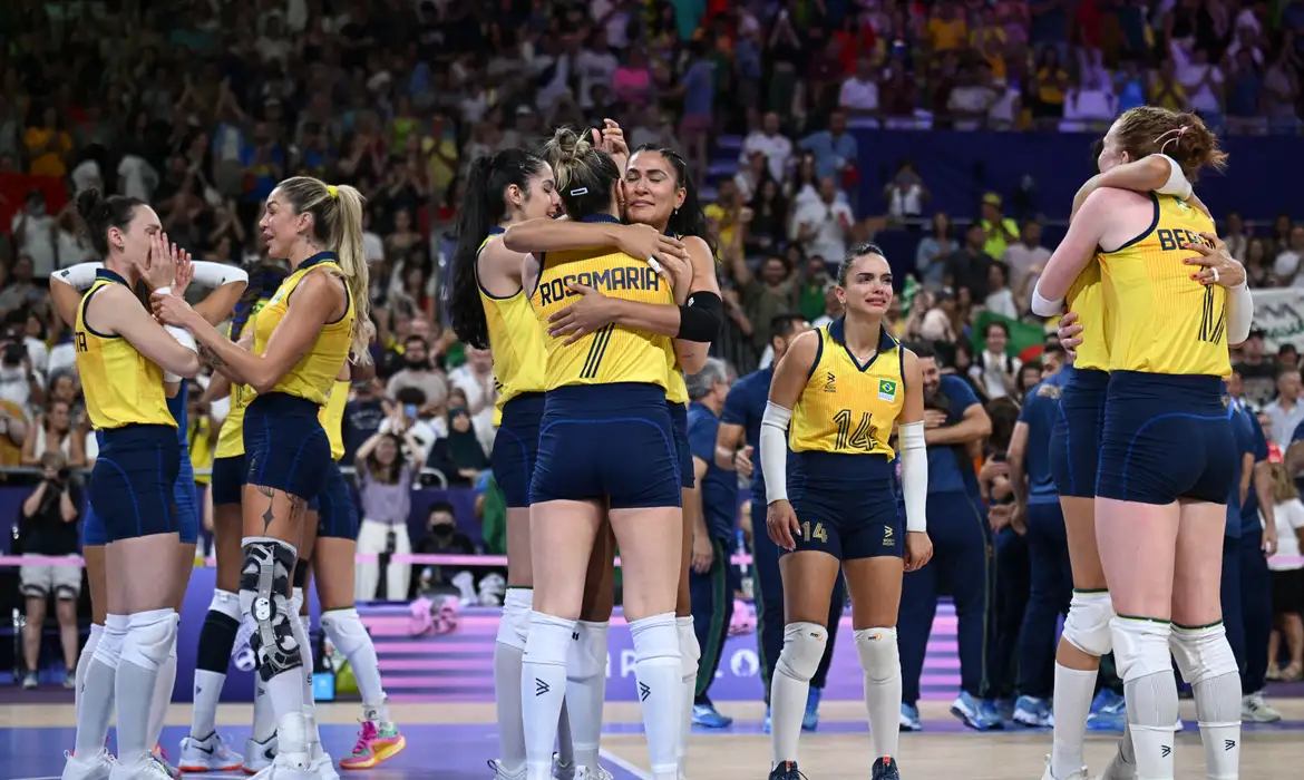 Concentrada, seleção domina jogo e garante 6ª medalha na história