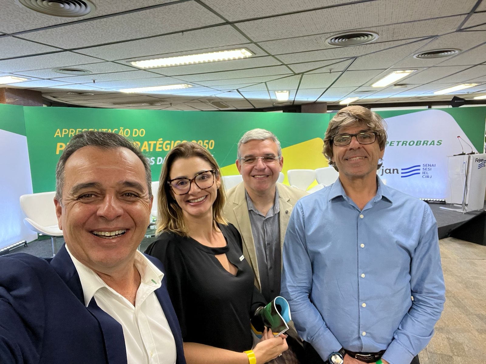 Rodrigo esteve reunido também com Alexandre Reis, Roberto Ardenghy, e Clarice Coppetti