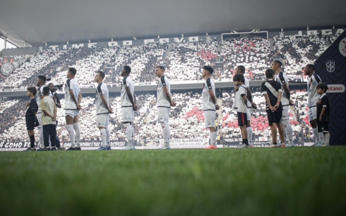 Vasco perdeu para o Corinthians por 3 a 1