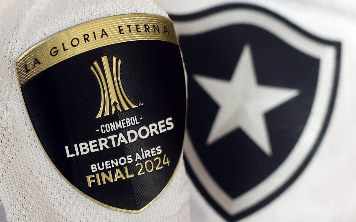 O Botafogo utilizou o uniforme branco na final da Libertadores