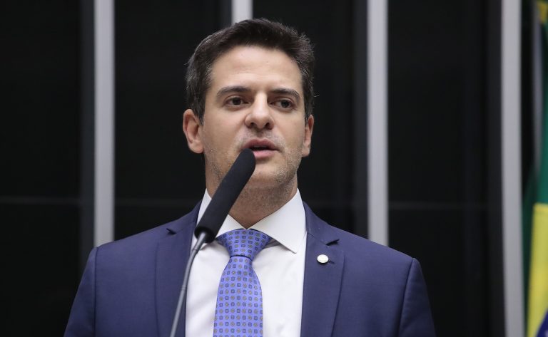 Ismael Alexandrino, relator da proposta 