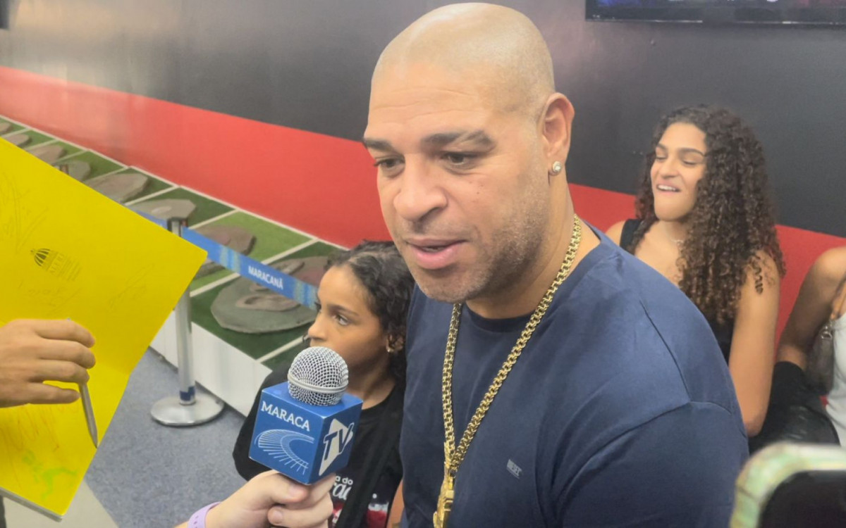 Adriano Imperador promoveu um amistoso de despedida entre Flamengo e Itália