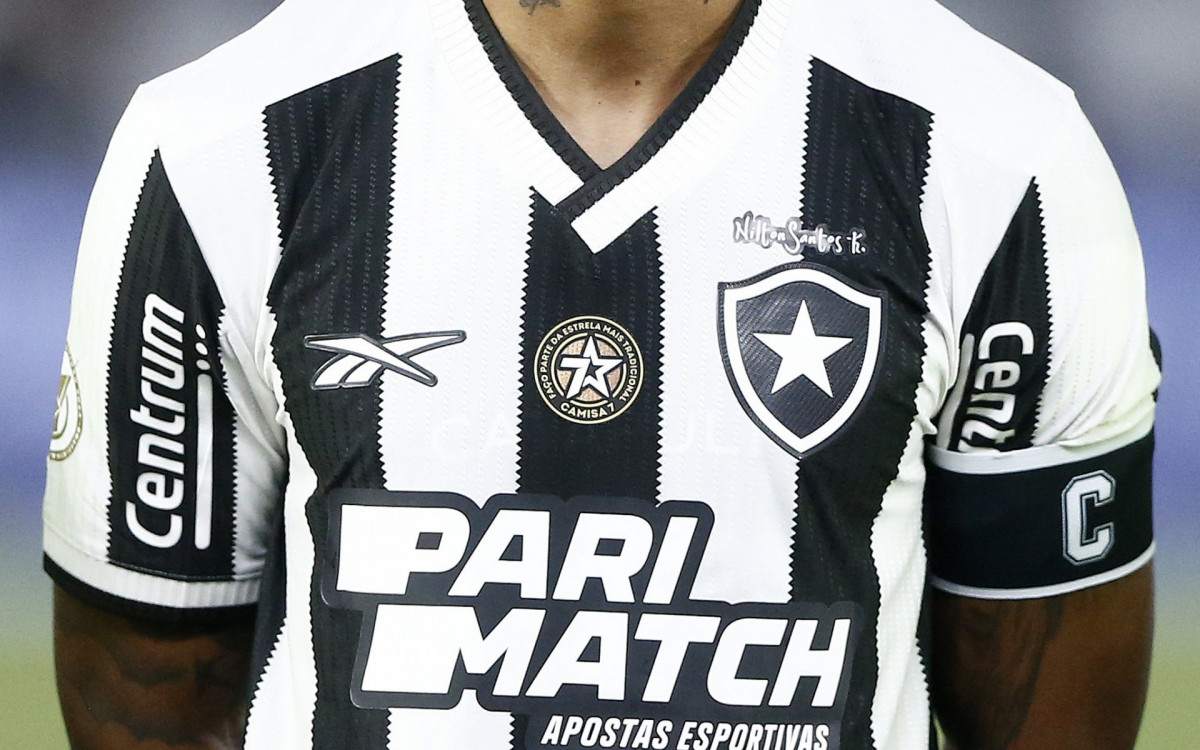 Parimatch ficou estampada na camisa do Botafogo por dois anos