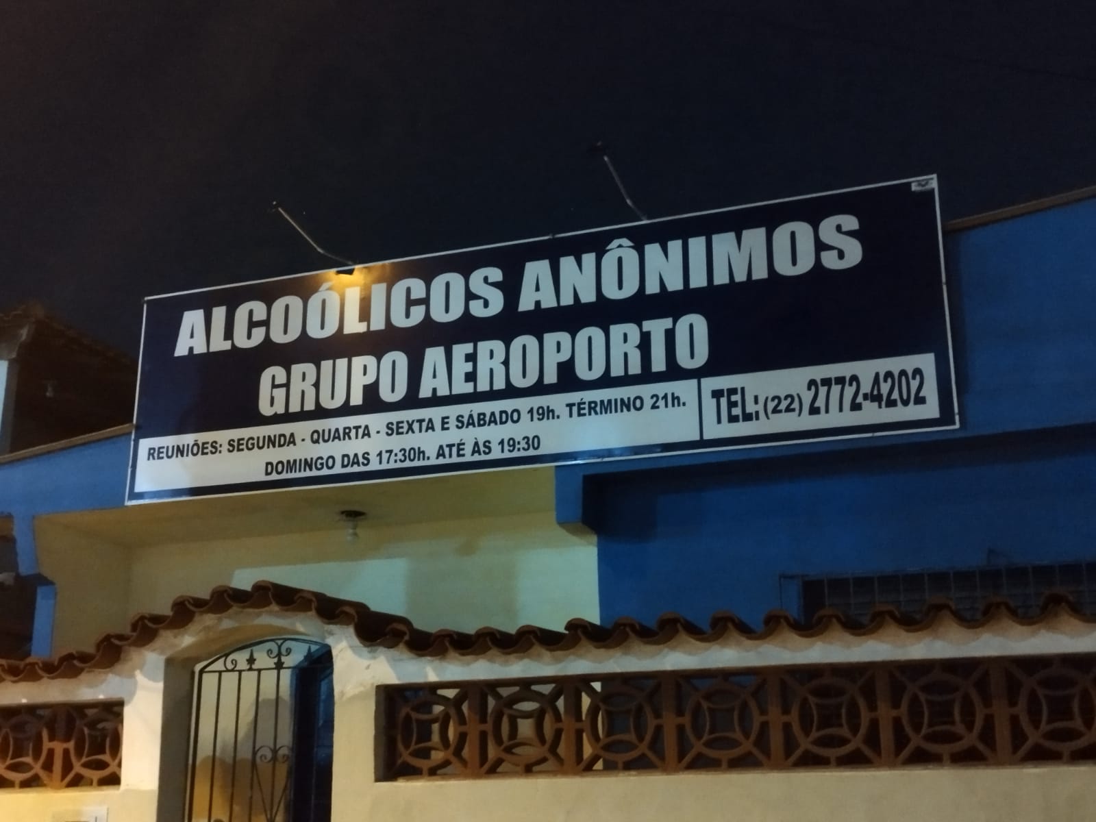 Atualmente Alcoólicos Anônimos tem cerca de 120 mil Grupos em 186 países do mundo