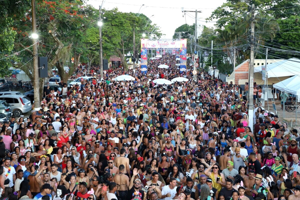 A abertura oficial do Carnaval Viver Quissamã 2025 será com o Bloco dos Idosos