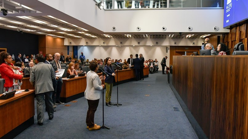 Projeto de Lei 1.527/23, de autoria do deputado Vinicius Cozzolino (União),