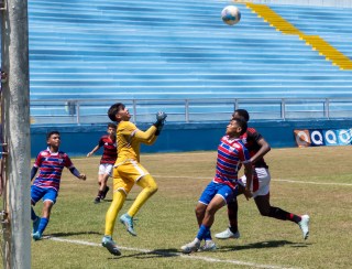 Jogos eliminatórios movimentam a Brasil Soccer Cup em Macaé