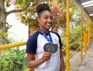 Estudante Salesiana conquista medalha em Campeonato Brasileiro de Atletismo