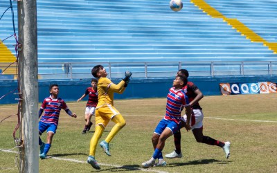 Jogos eliminatórios movimentam a Brasil Soccer Cup em Macaé