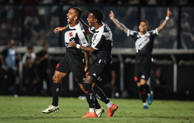 Paulo Henrique faz golaço e garante vitória do Vasco sobre o Maricá